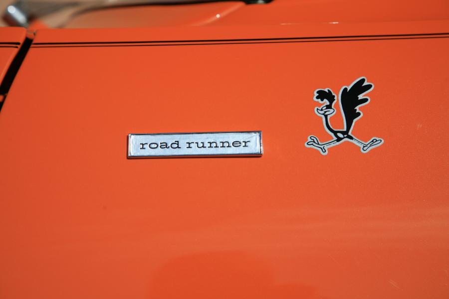  Plymouth Road Runner 426 Hemi 1968 года  (фото 2 из 9)